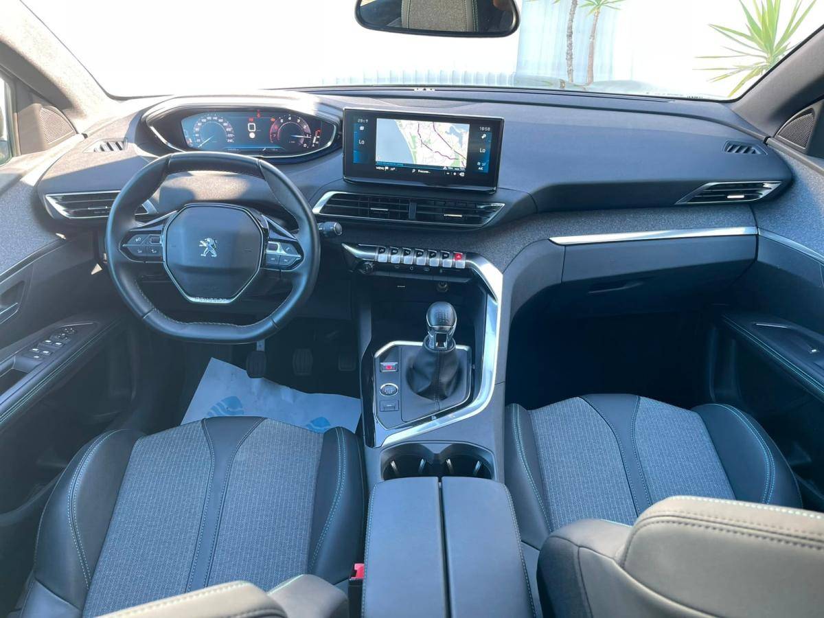 peugeot-3008-2023-gasolina-1199cc