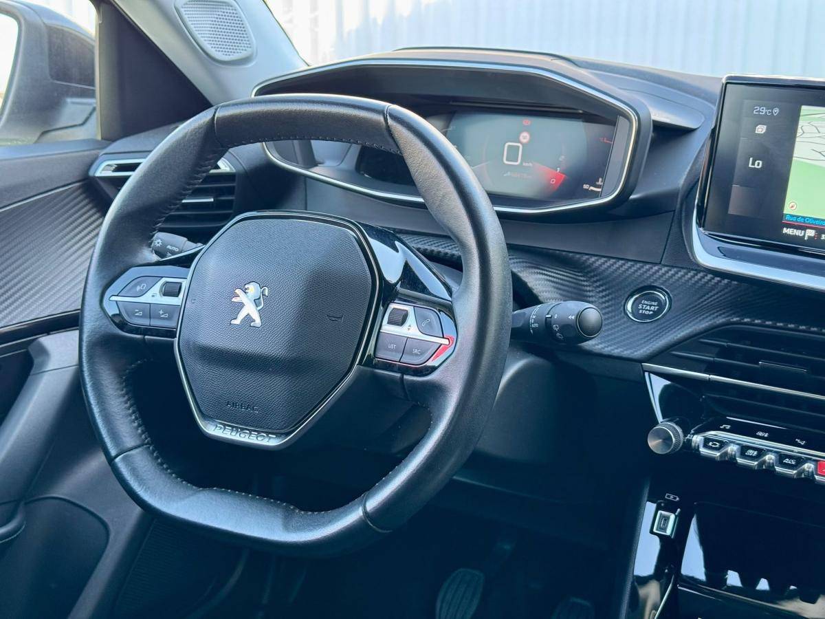 peugeot-2008-2022-gasolina-1199cc