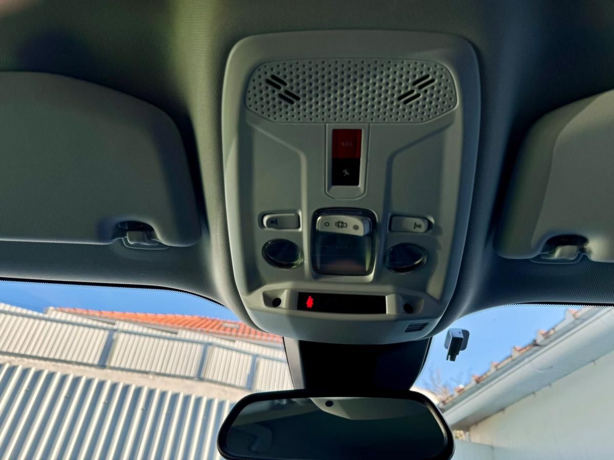 peugeot-2008-2022-gasolina-1199cc