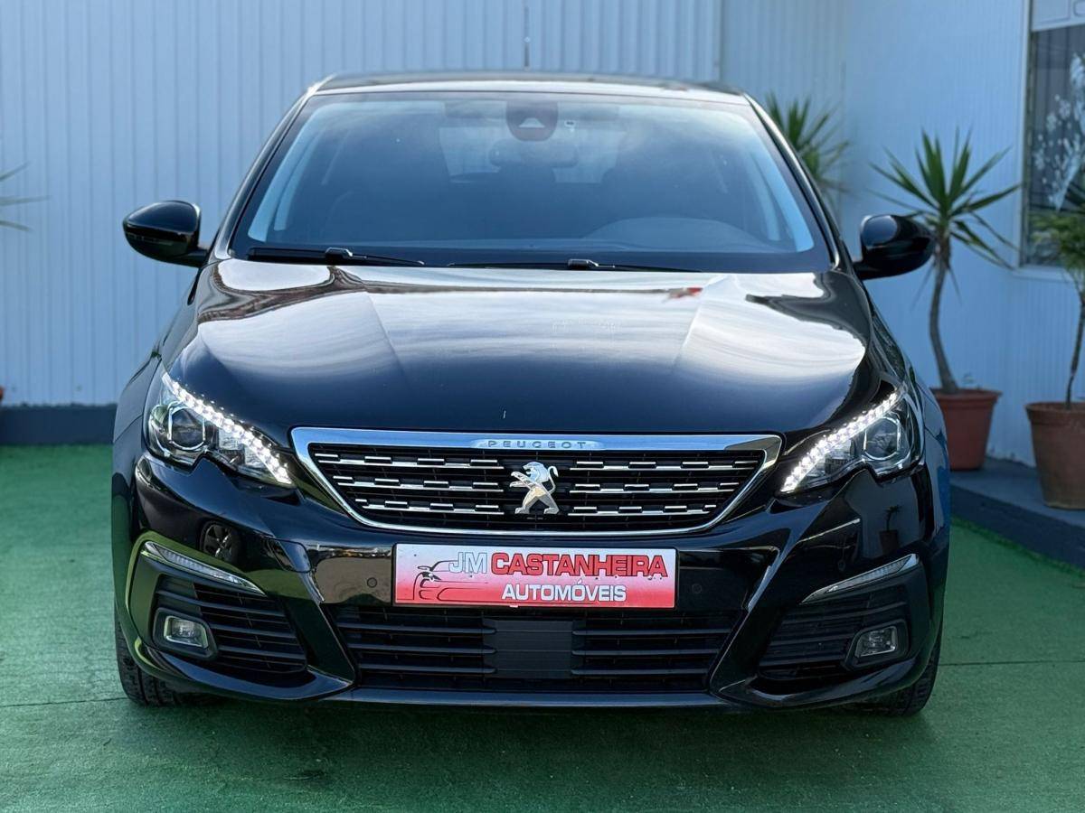 peugeot-308-2021-gasolina-1199cc
