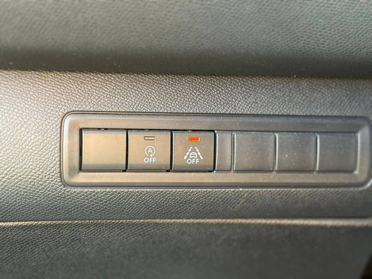 peugeot-308-2021-gasolina-1199cc