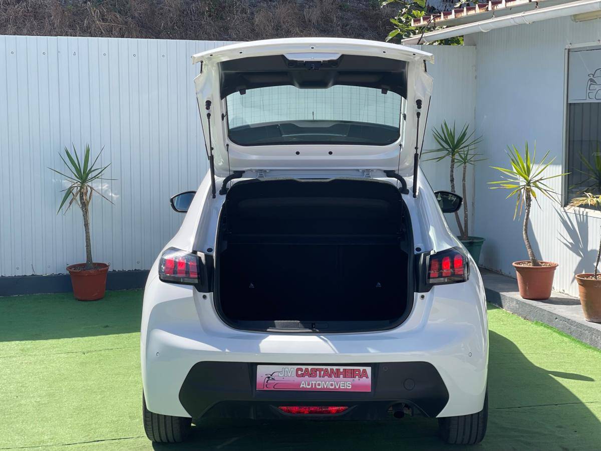 peugeot-208-2023-gasolina-1199cc