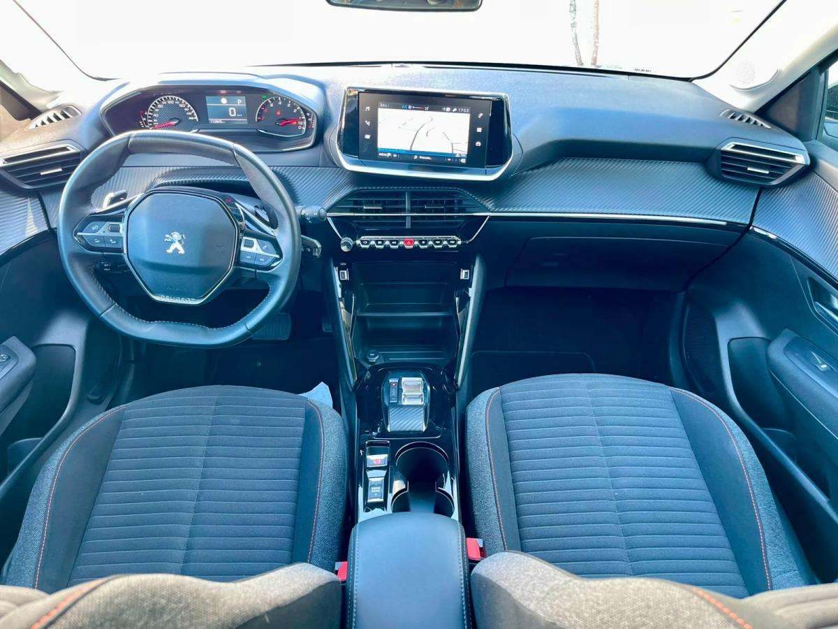 peugeot-208-2022-gasolina-1199cc
