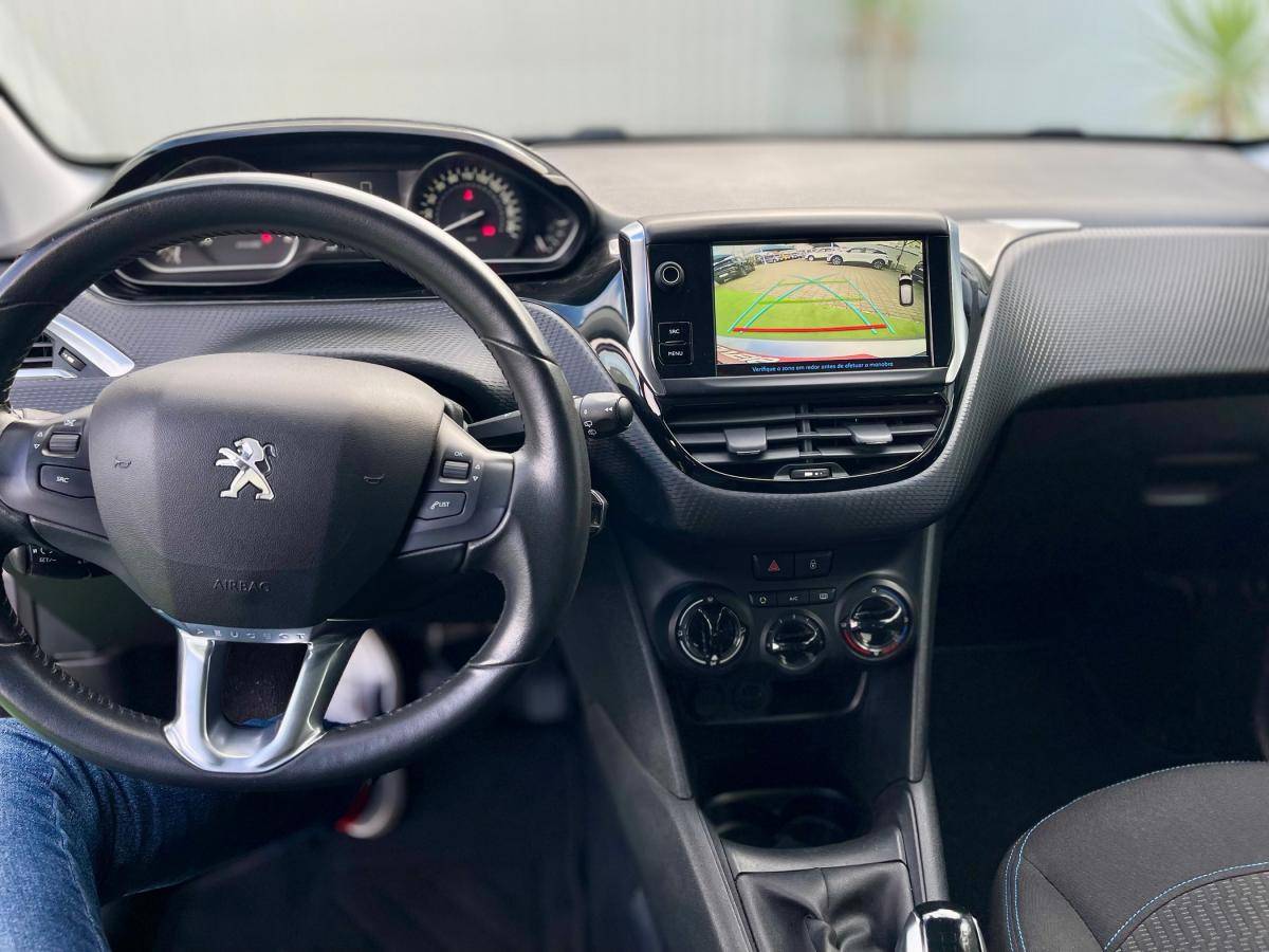 peugeot-208-2019-diesel-1499cc