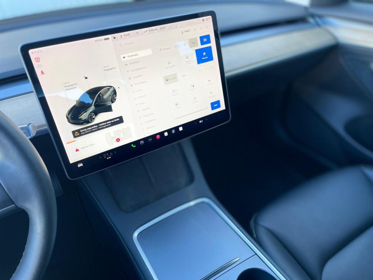 tesla-model-3-2021-eletrico-500cc