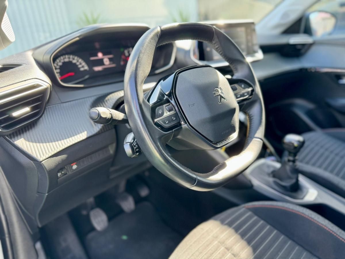 peugeot-208-2022-diesel-1499cc