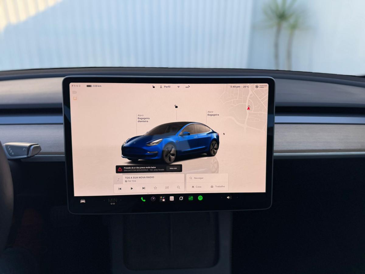 tesla-model-3-2022-eletrico-0cc