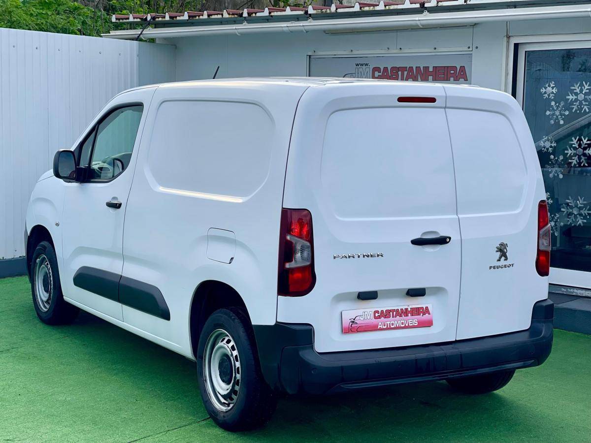peugeot-partner-2022-diesel-1499cc