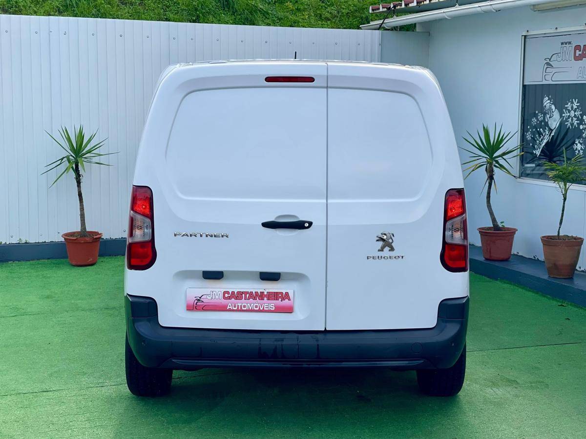 peugeot-partner-2022-diesel-1499cc