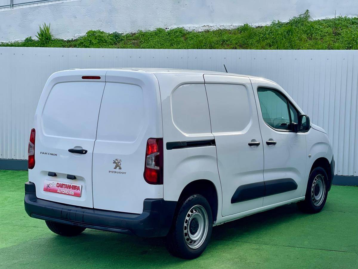 peugeot-partner-2022-diesel-1499cc