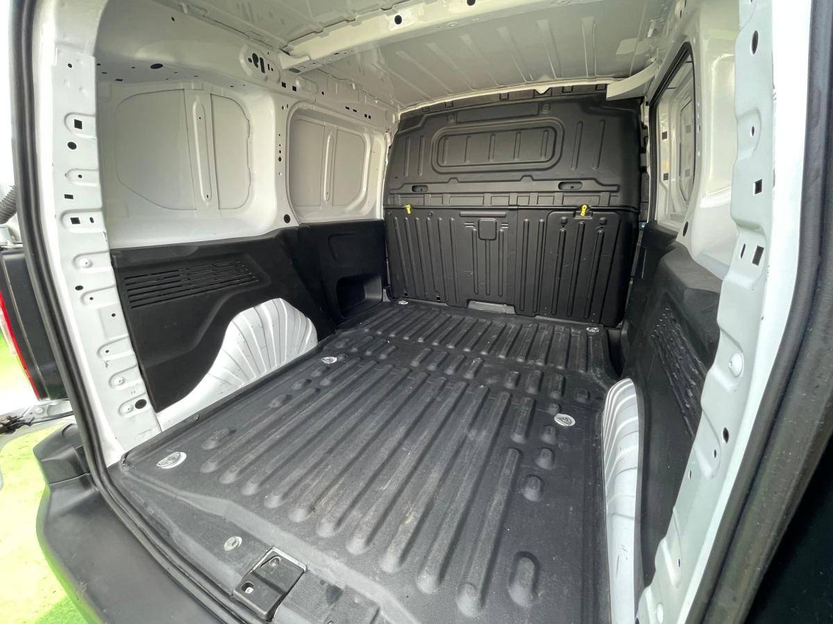 peugeot-partner-2022-diesel-1499cc