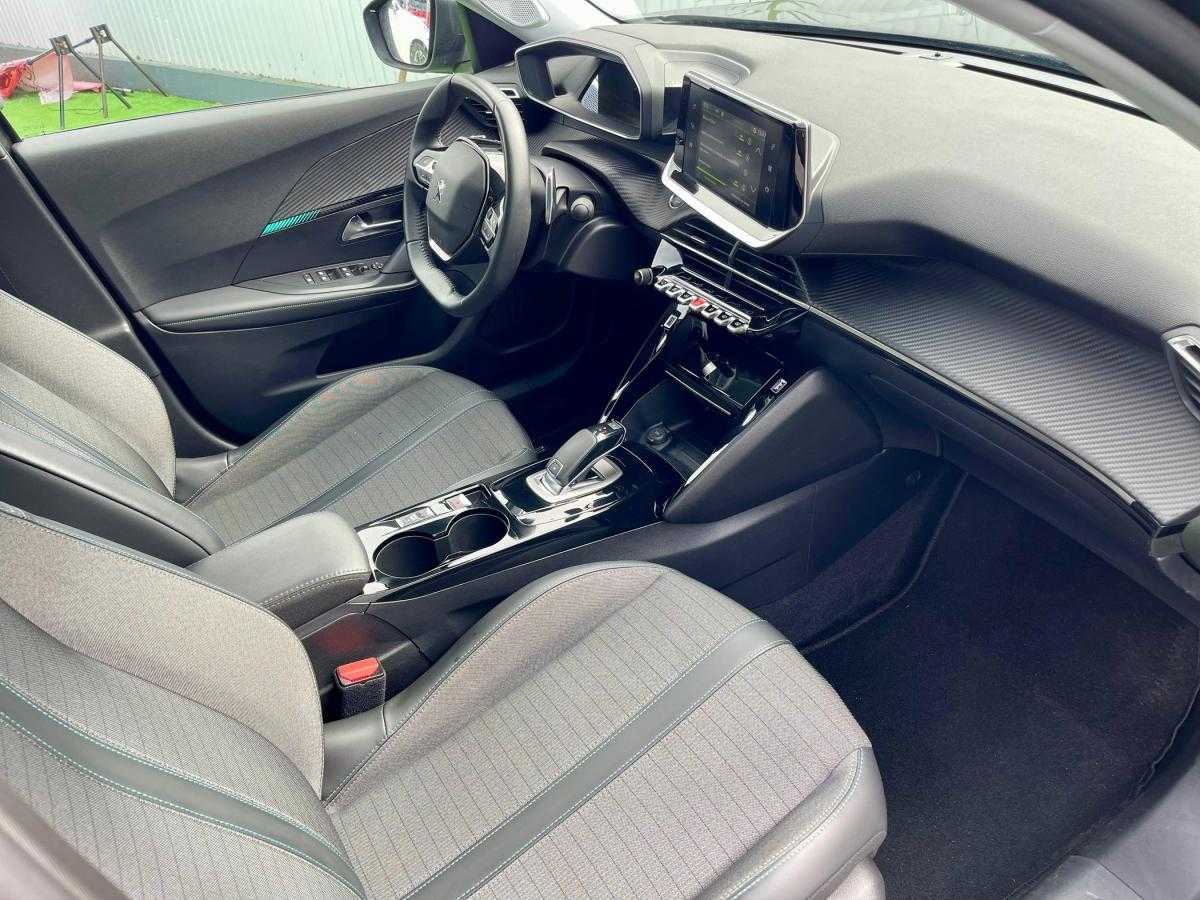 peugeot-2008-2021-gasolina-1199cc