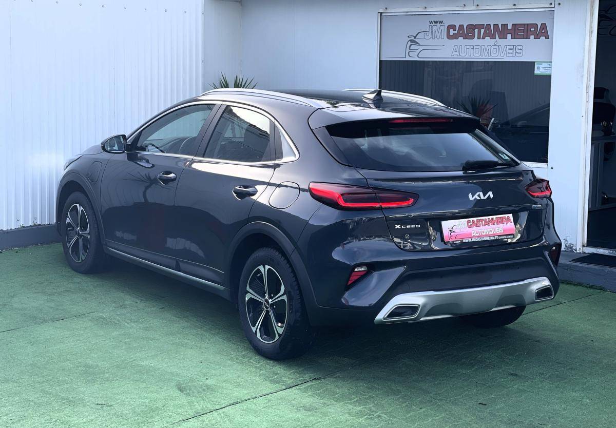 kia-xceed-2022-hibrido-a-gasolina-1580cc