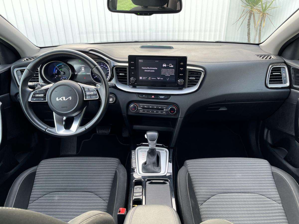 kia-xceed-2022-hibrido-a-gasolina-1580cc