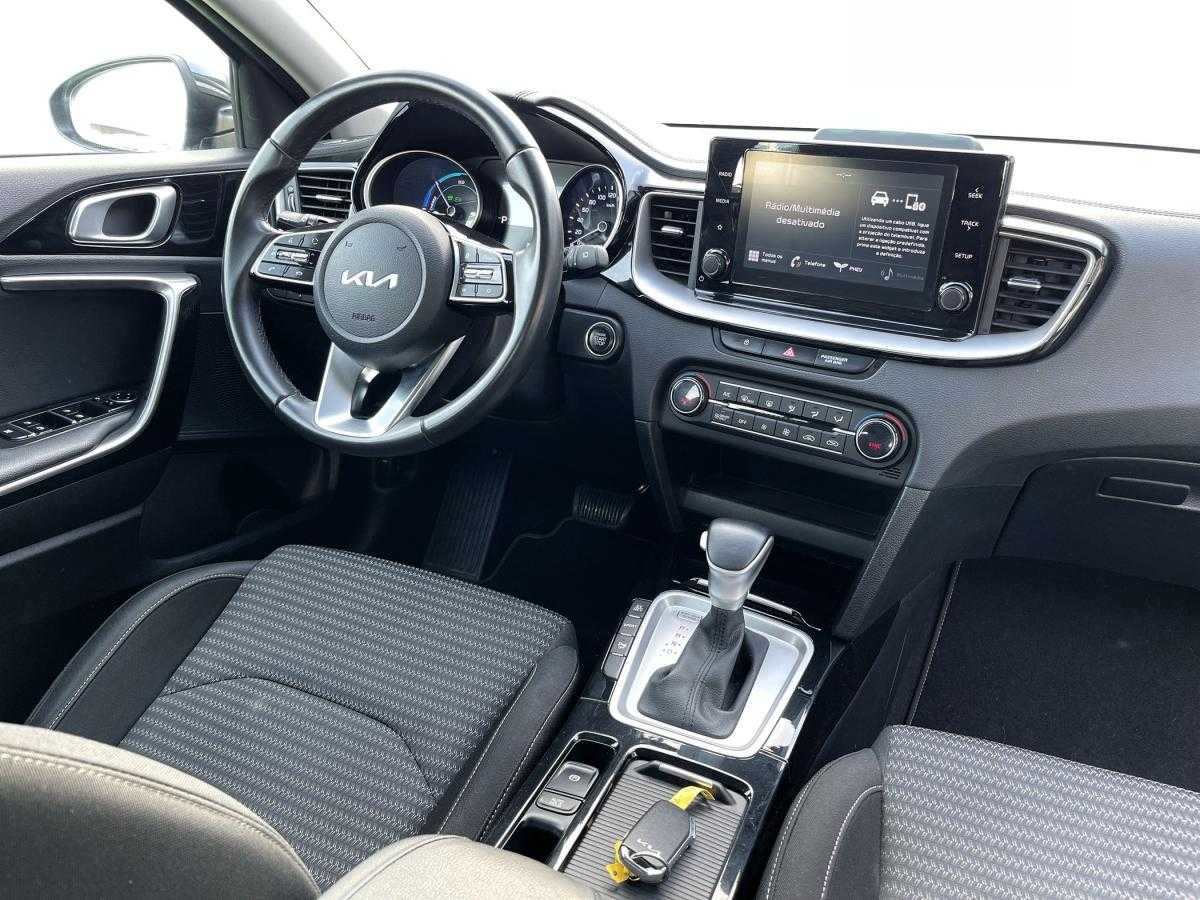 kia-xceed-2022-hibrido-a-gasolina-1580cc