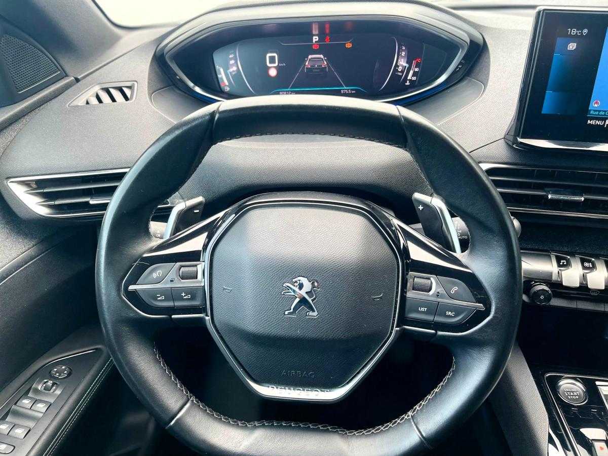 peugeot-5008-2023-gasolina-1199cc