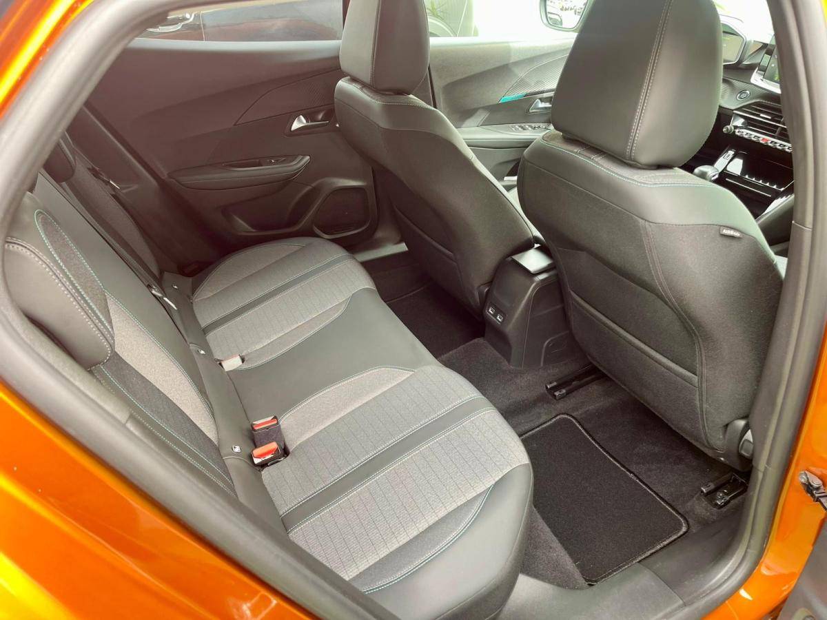 peugeot-2008-2022-gasolina-1199cc