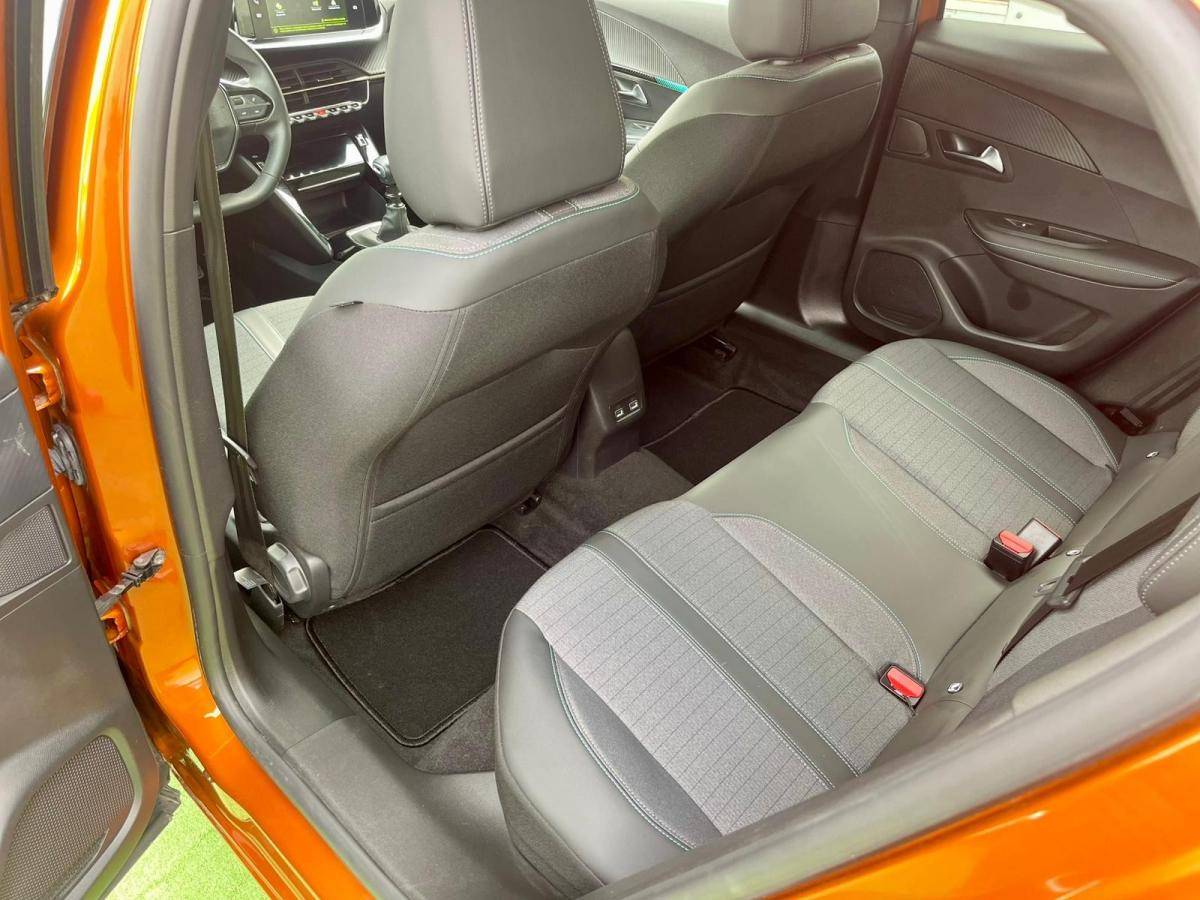 peugeot-2008-2022-gasolina-1199cc
