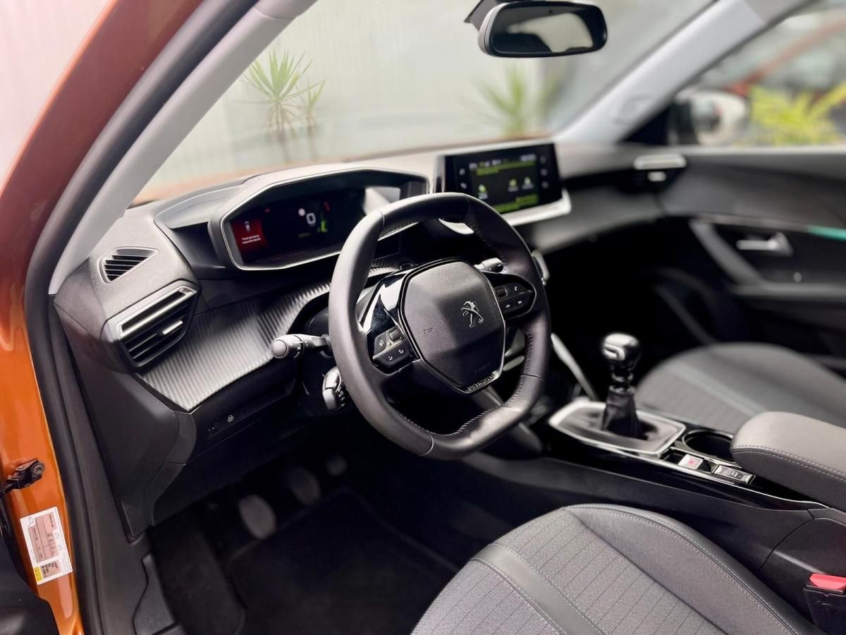 peugeot-2008-2022-gasolina-1199cc