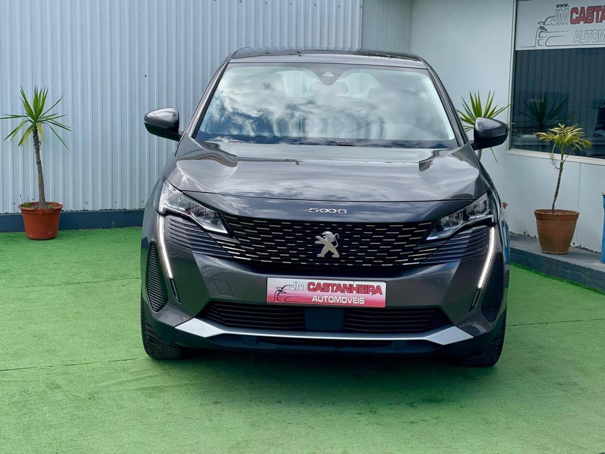 peugeot-5008-2021-diesel-1499cc