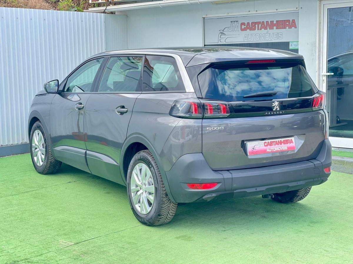 peugeot-5008-2021-diesel-1499cc