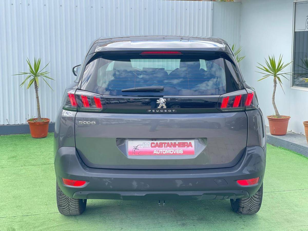 peugeot-5008-2021-diesel-1499cc