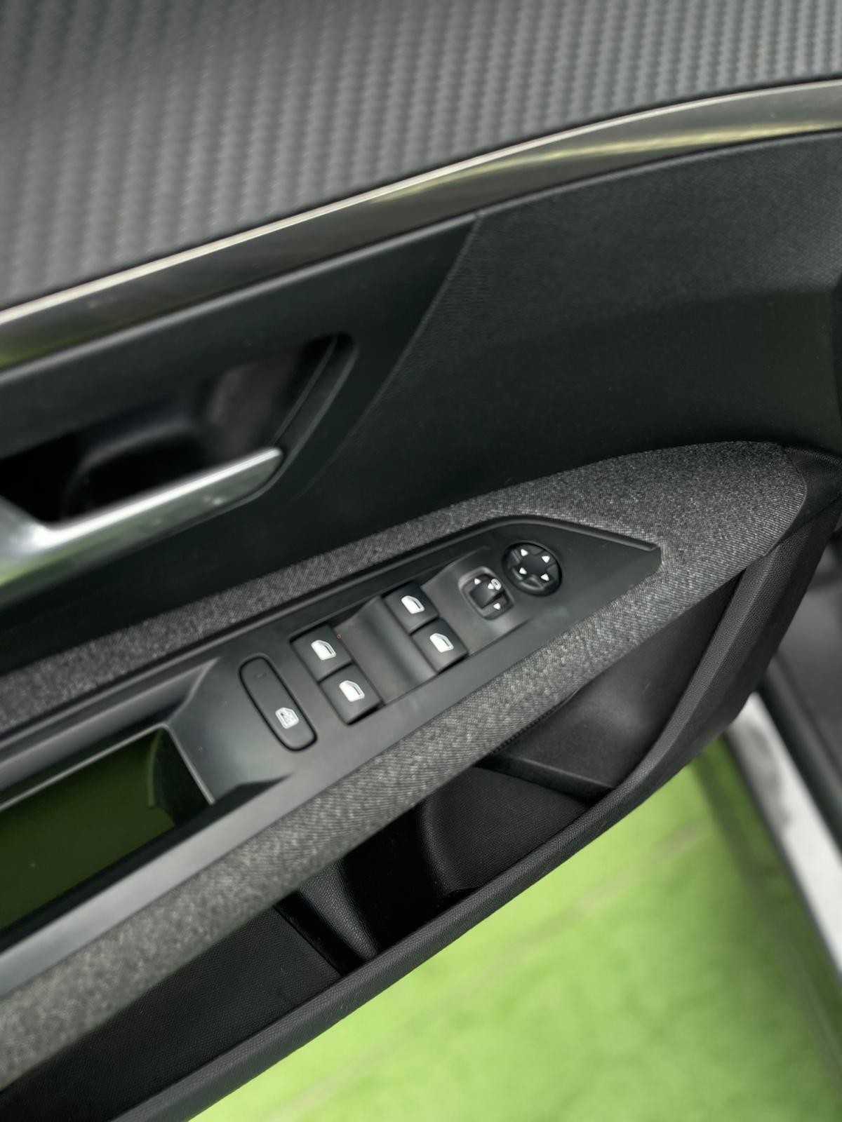 peugeot-5008-2021-diesel-1499cc