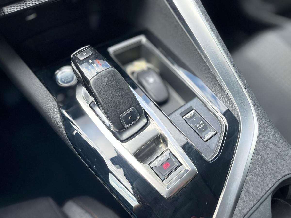 peugeot-5008-2021-diesel-1499cc