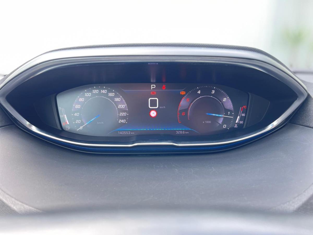 peugeot-5008-2021-diesel-1499cc