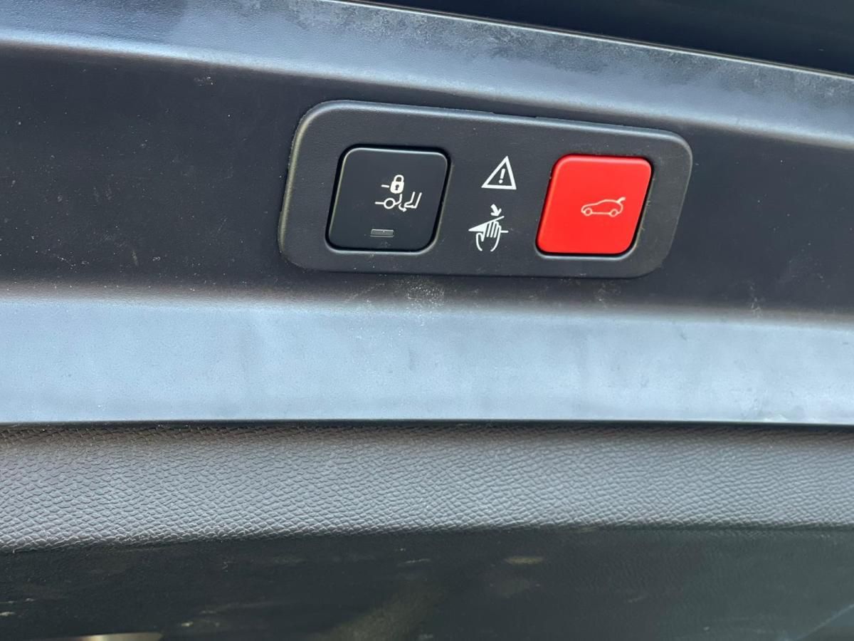 peugeot-5008-2021-diesel-1499cc