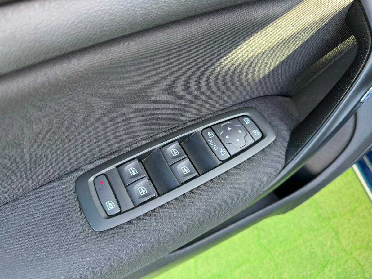 renault-megane-2018-diesel-1461cc