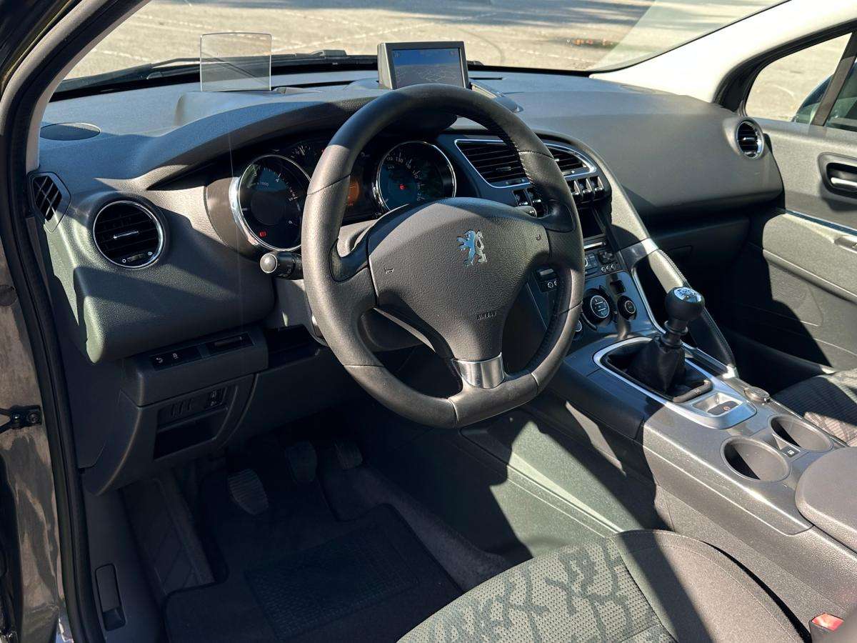 peugeot-3008-2013-diesel-1560cc