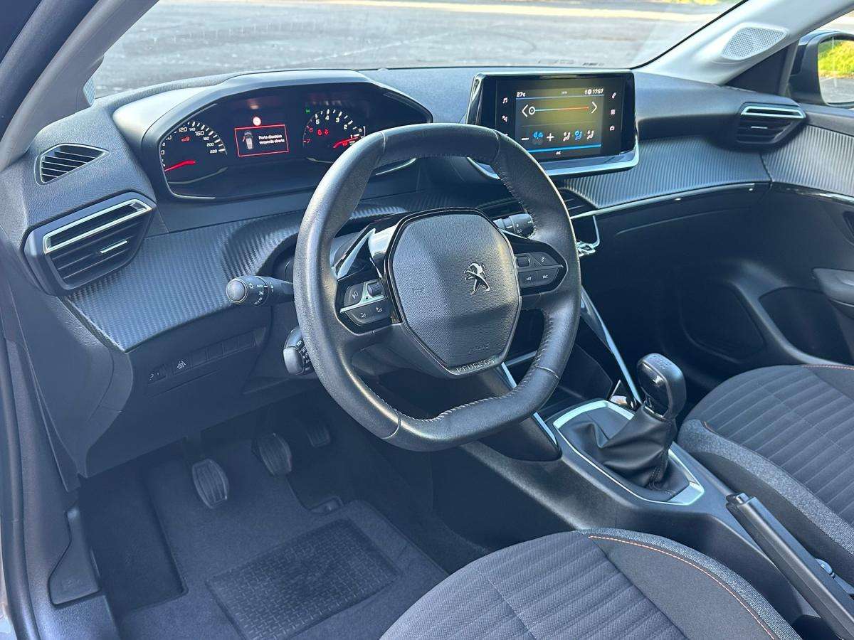 peugeot-208-2023-gasolina-1199cc