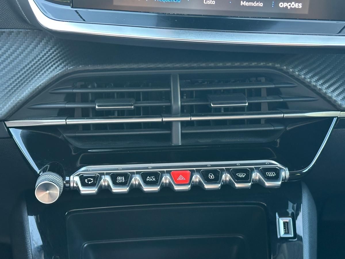 peugeot-208-2023-gasolina-1199cc
