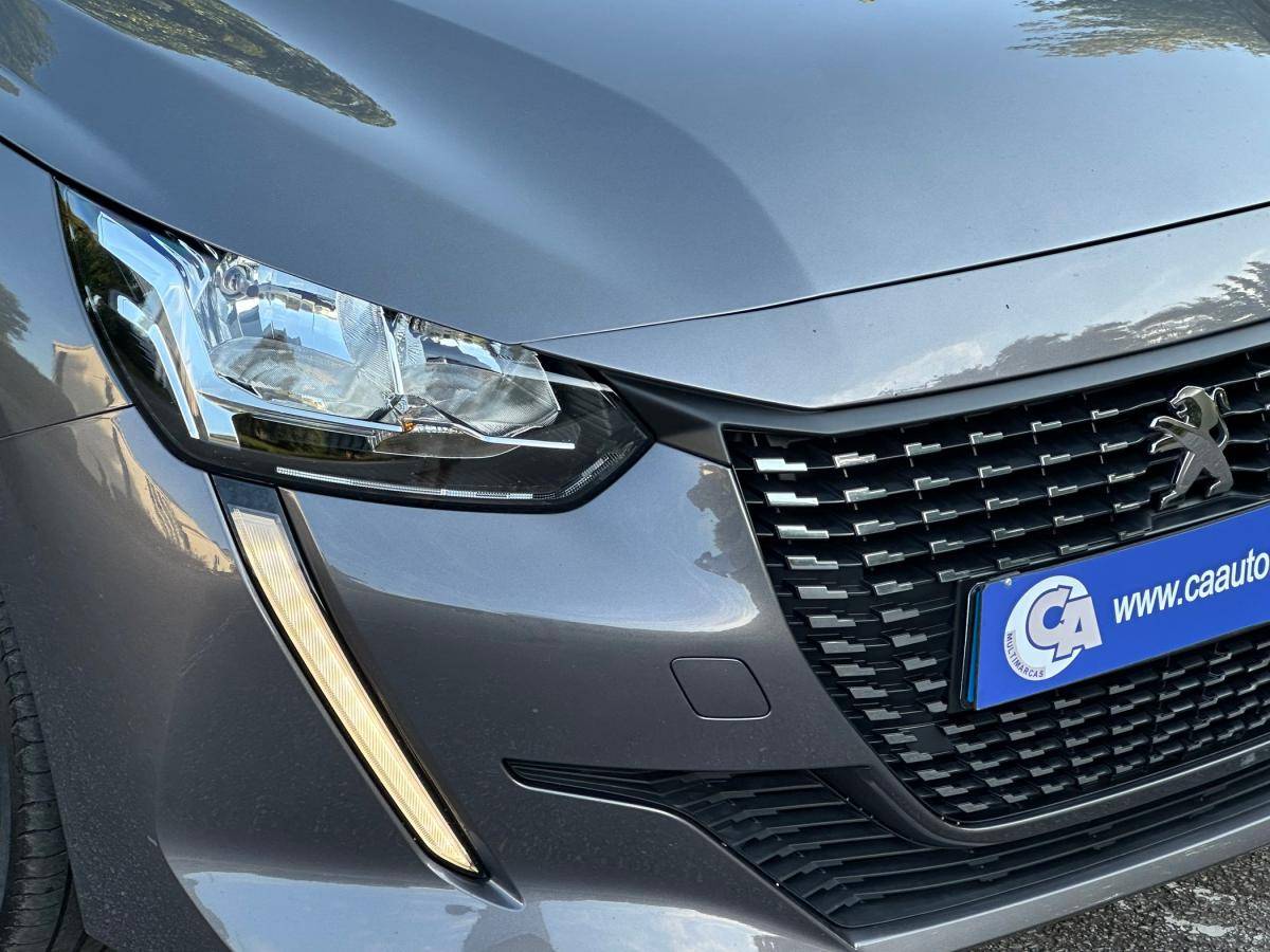 peugeot-208-2023-gasolina-1199cc