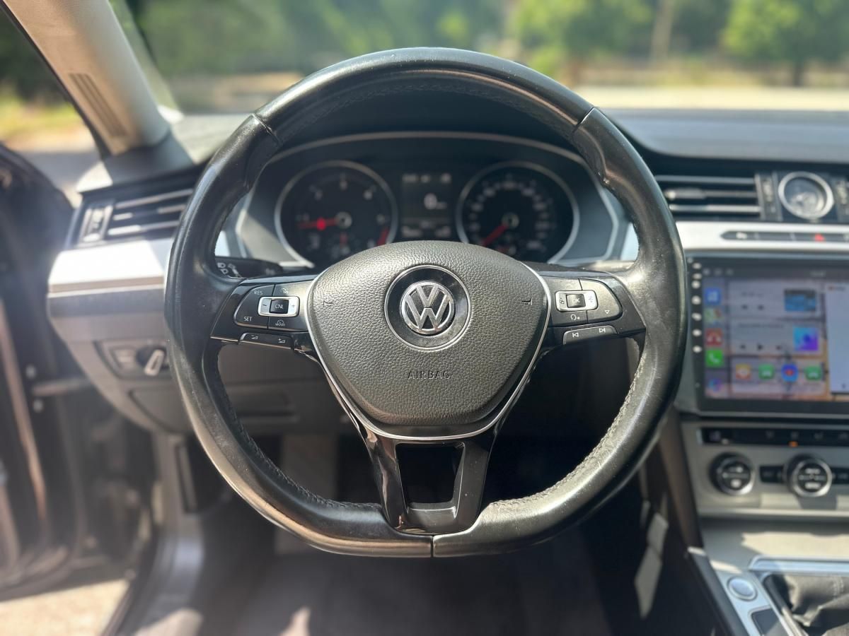 volkswagen-passat-variant-2015-diesel-1598cc