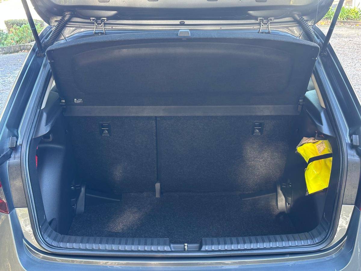 skoda-fabia-2023-gasolina-999cc