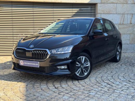 skoda-fabia-2023-gasolina-999cc
