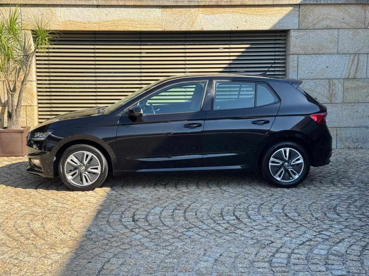 skoda-fabia-2023-gasolina-999cc