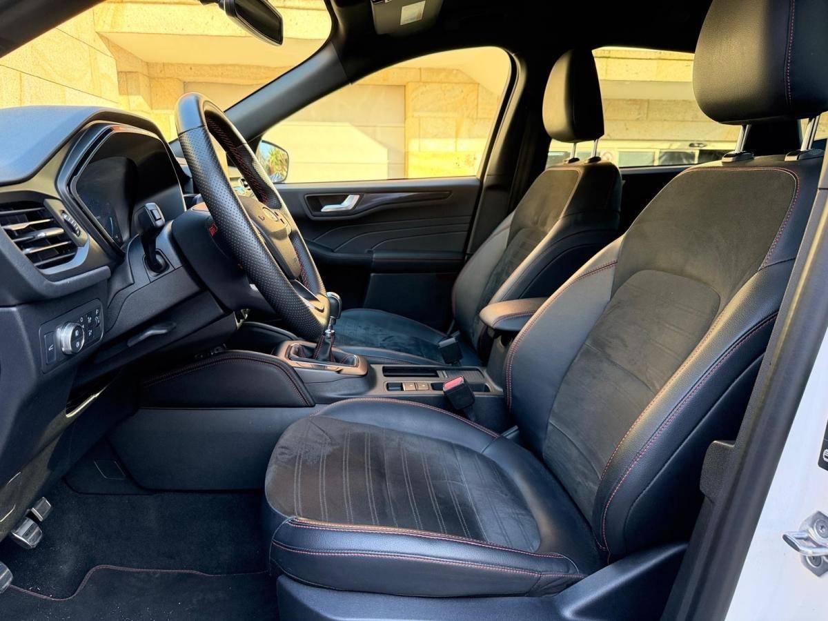 ford-kuga-2023-gasolina-1499cc