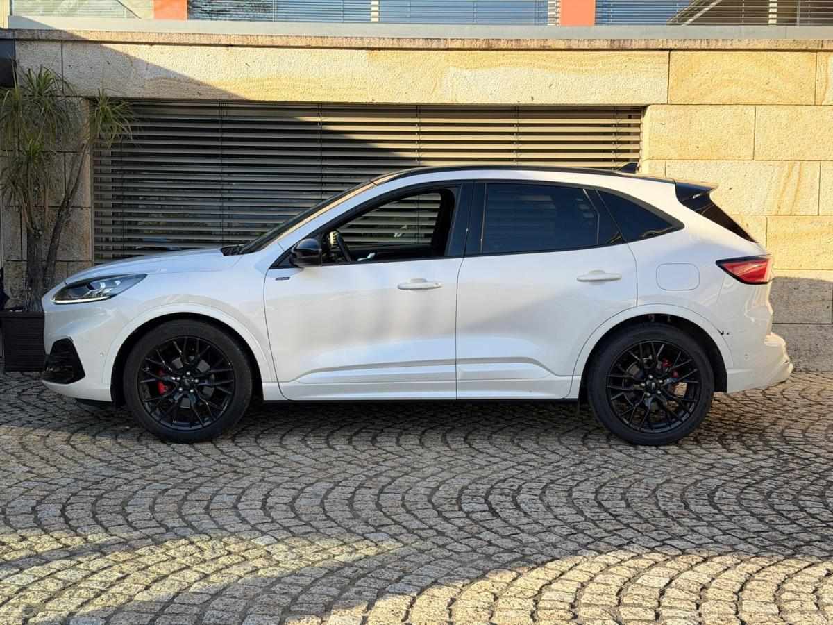 ford-kuga-2023-gasolina-1499cc
