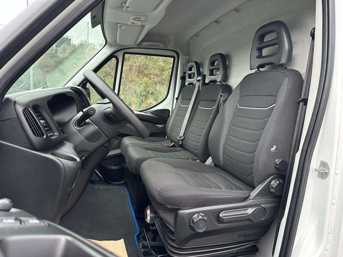iveco-daily-2023-diesel-2287cc