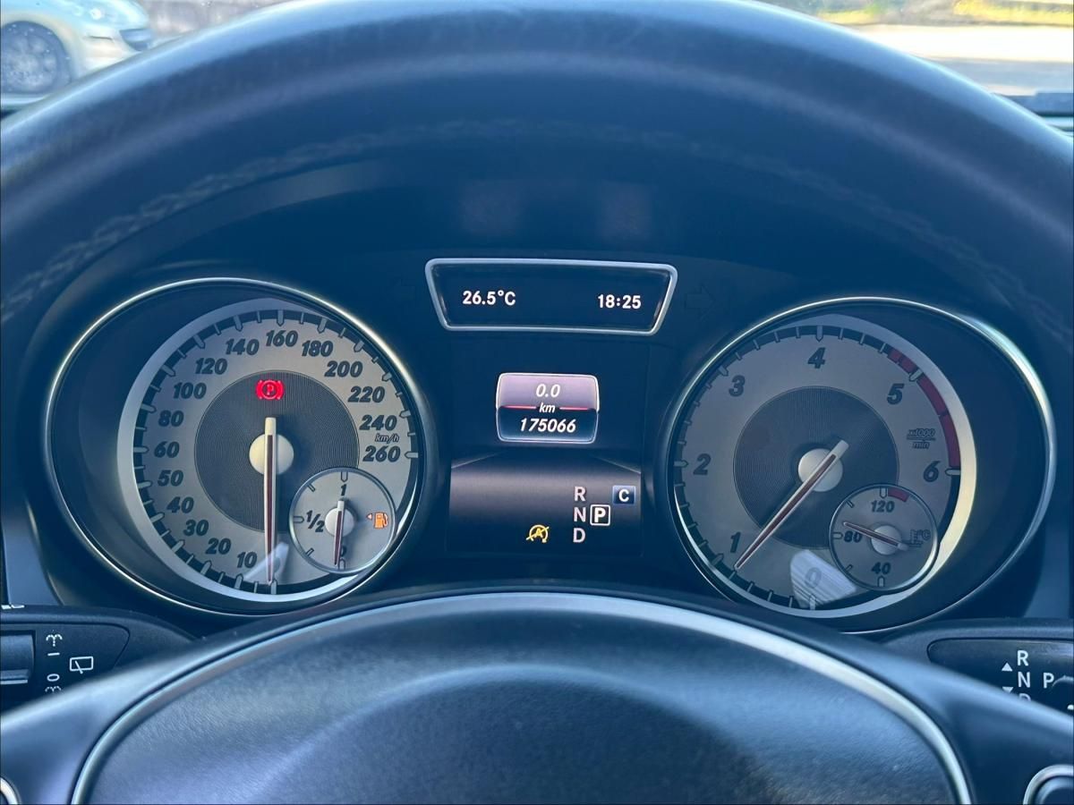mercedes-benz-gla-2017-diesel-1461cc