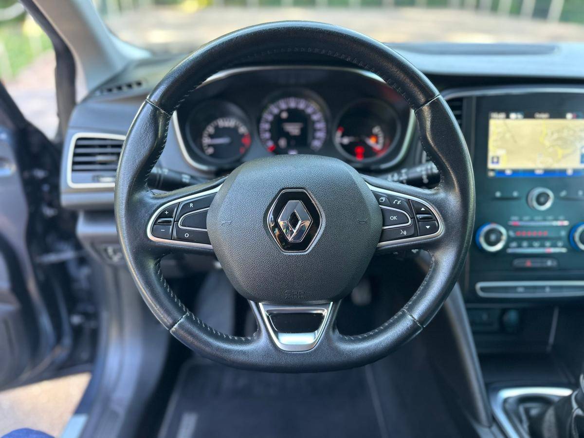 renault-megane-sport-tourer-2019-gasolina-1332cc