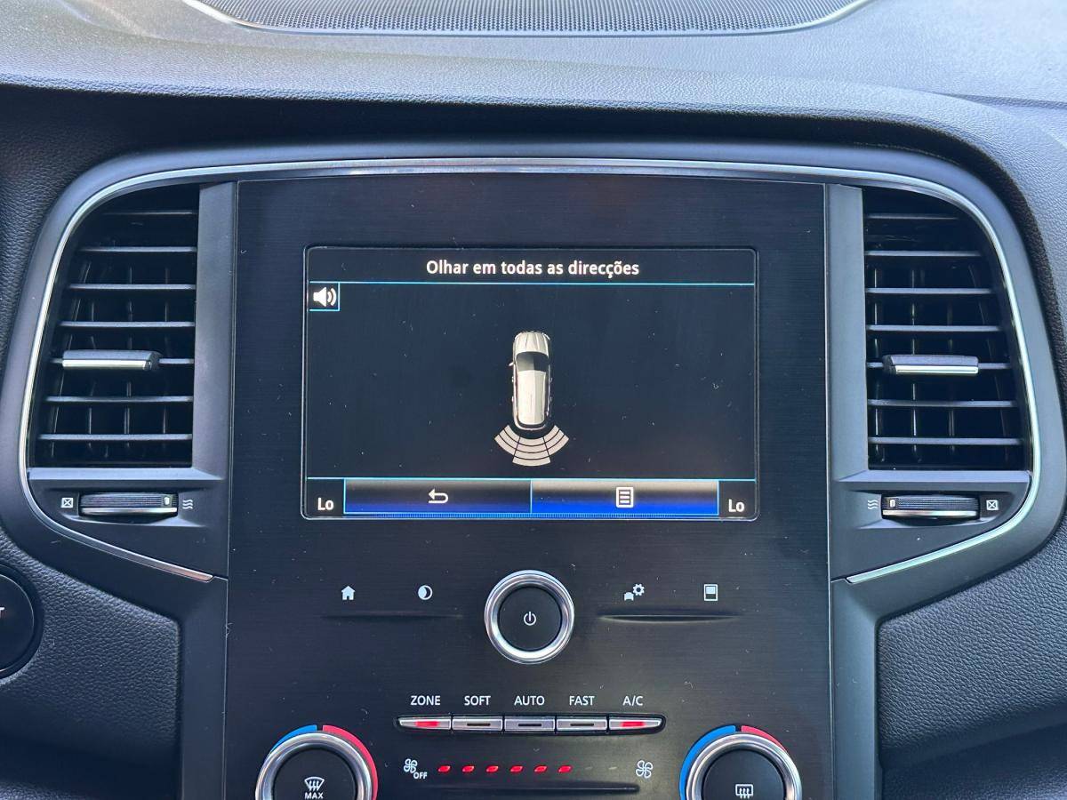 renault-megane-sport-tourer-2019-gasolina-1332cc