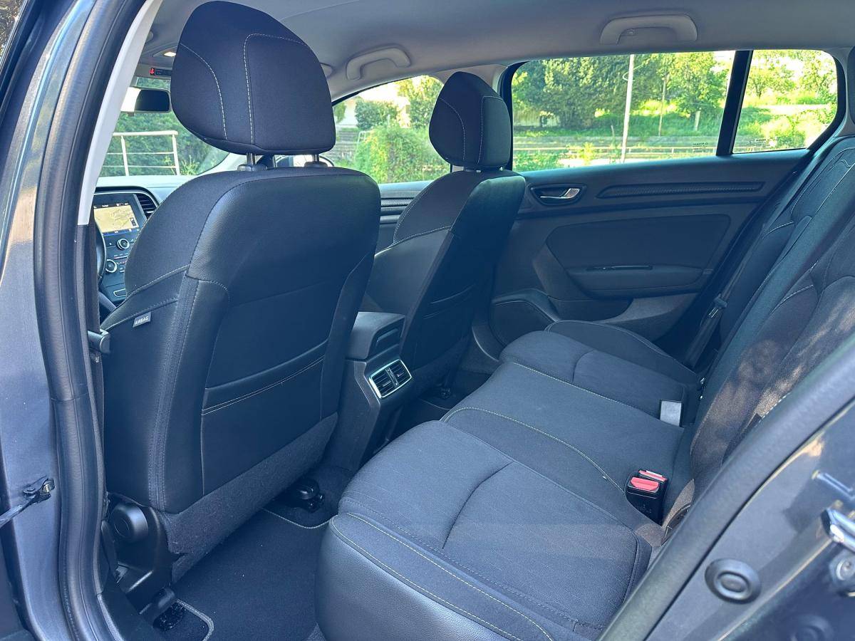 renault-megane-sport-tourer-2019-gasolina-1332cc