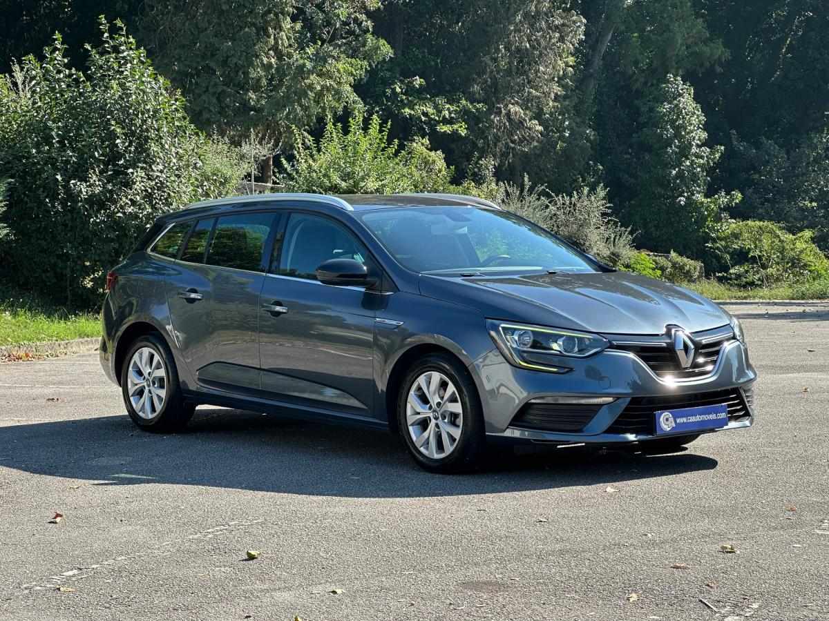 renault-megane-sport-tourer-2019-gasolina-1332cc