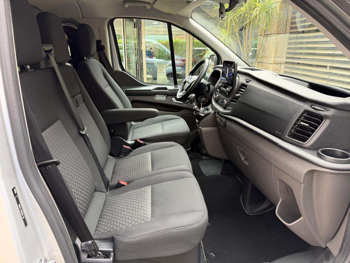 ford-transit-custom-2023-diesel-1995cc
