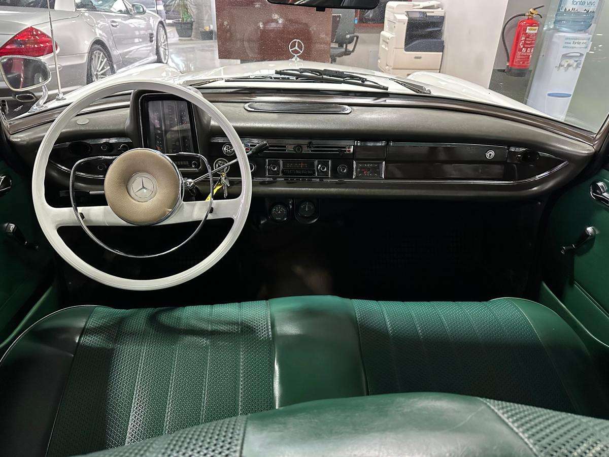 mercedes-benz-200-1967-diesel-1987cc