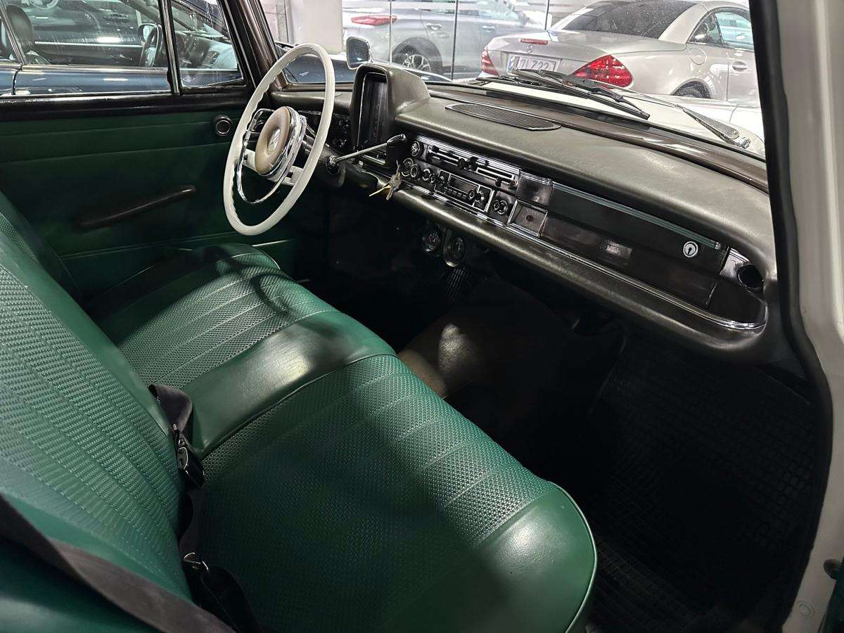 mercedes-benz-200-1967-diesel-1987cc